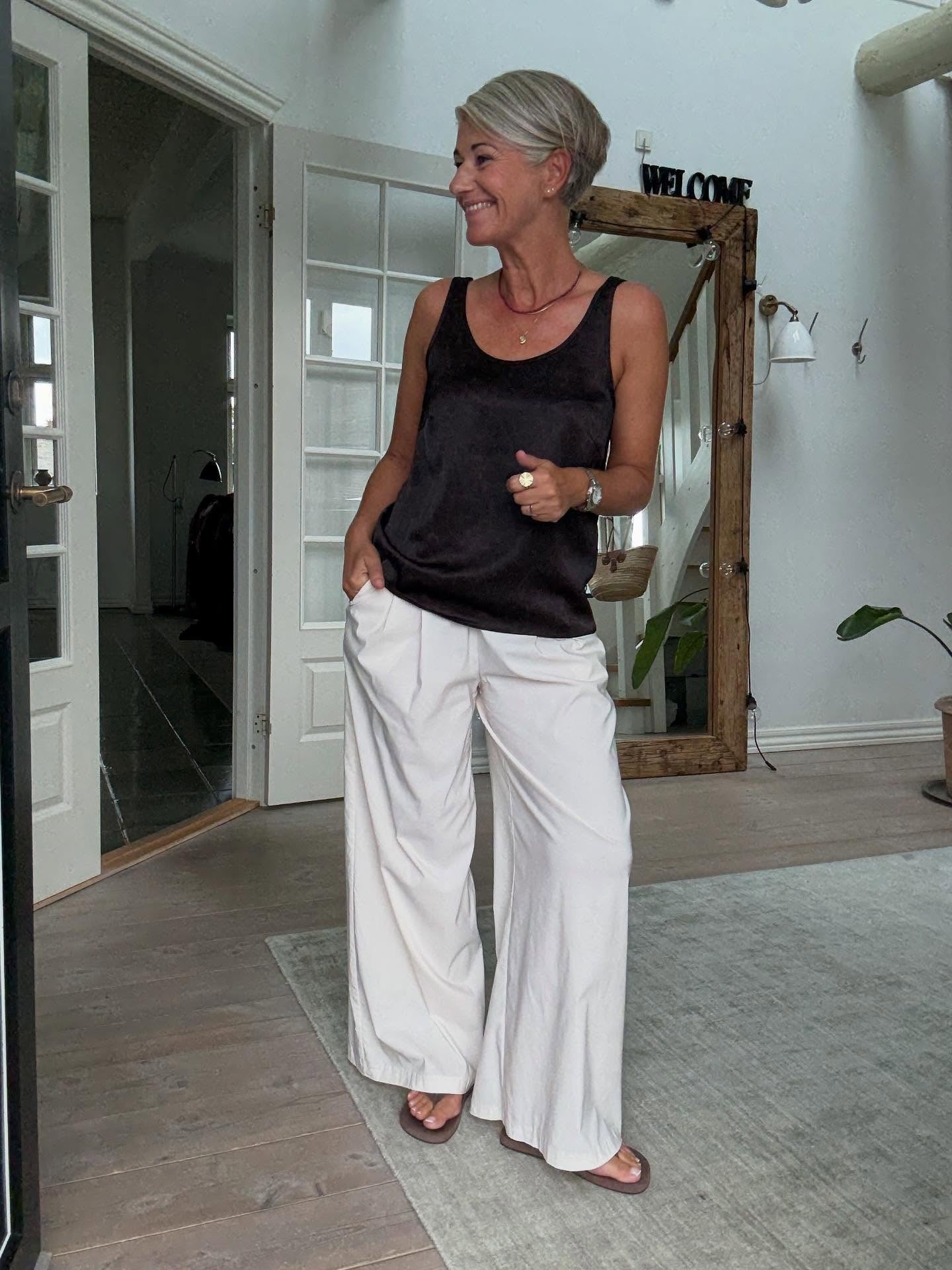 LOVE1352 LEO TOP L&D - LifeStyle Hedensted