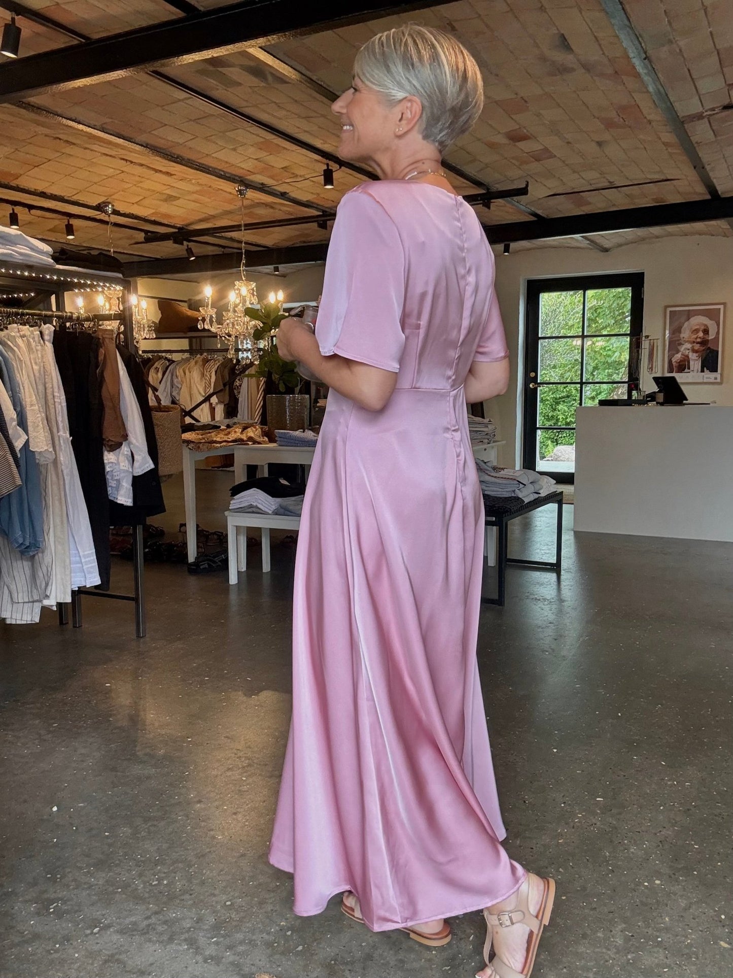 LOVE1561 KJOLE L&D - LifeStyle Hedensted
