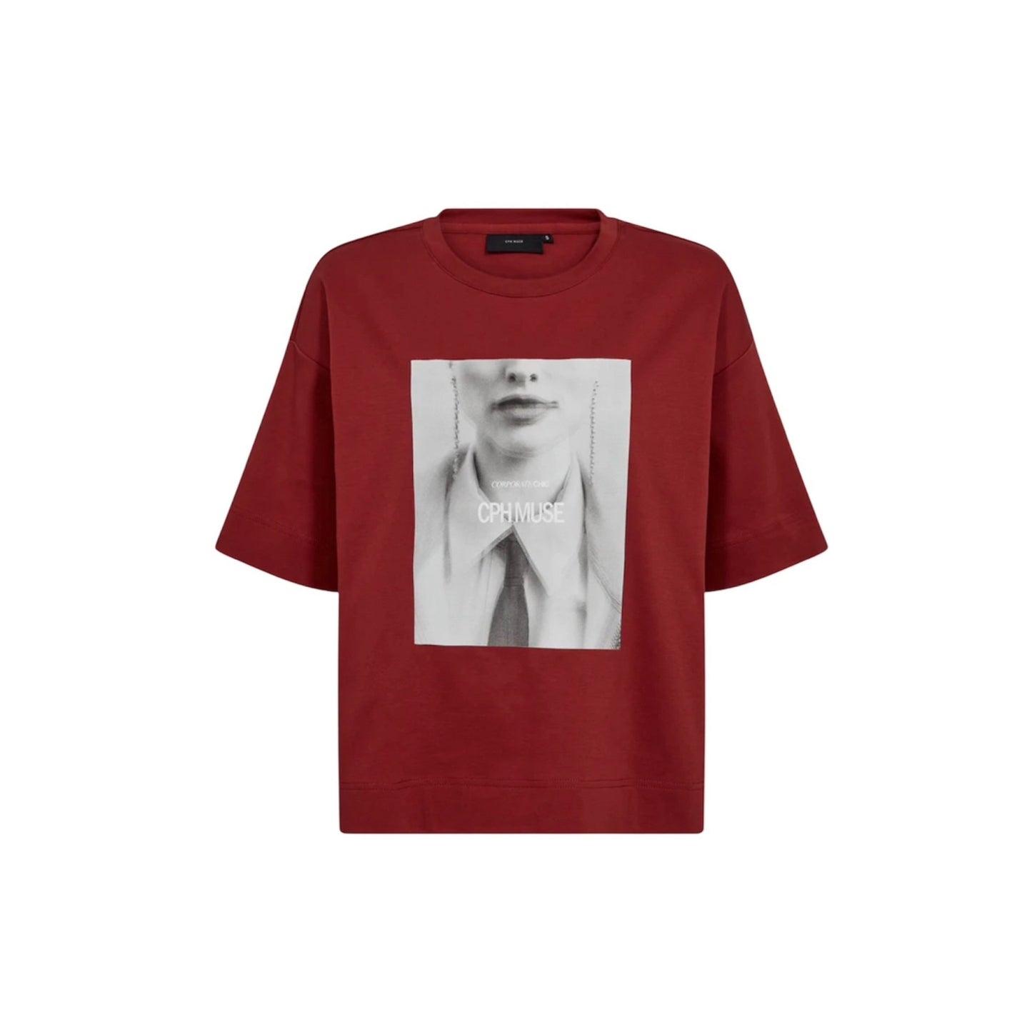 MUSE TEE 6536 RED PEAR CM - LifeStyle Hedensted