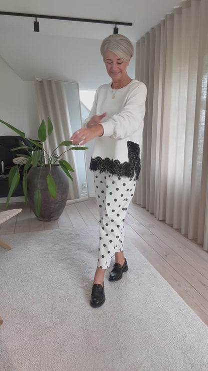 EVY BLONDE SWEATSHIRT BC